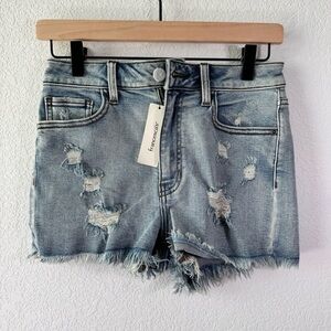 Francesca‘s Harper Heritage denim shorts NWT‎